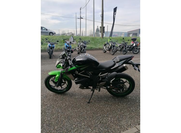KAWASAKI Z-125 / 79€ PAR MOIS / DSN MOTOS 47