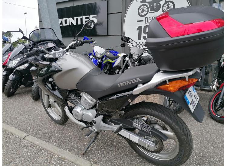 HONDA VARADERO 125 / DSN MOTOS 47